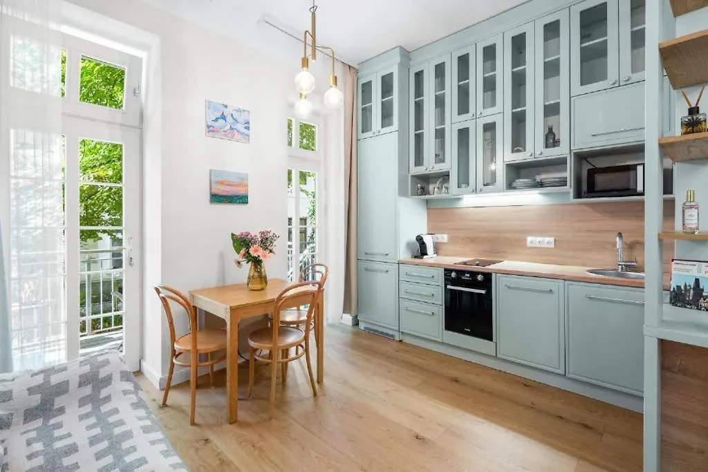Vienna Central Apartment 0*,